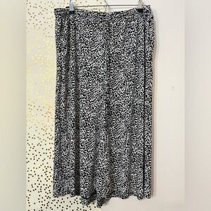 Worthington Black and White Leopard Print Maxi Skirt size XL